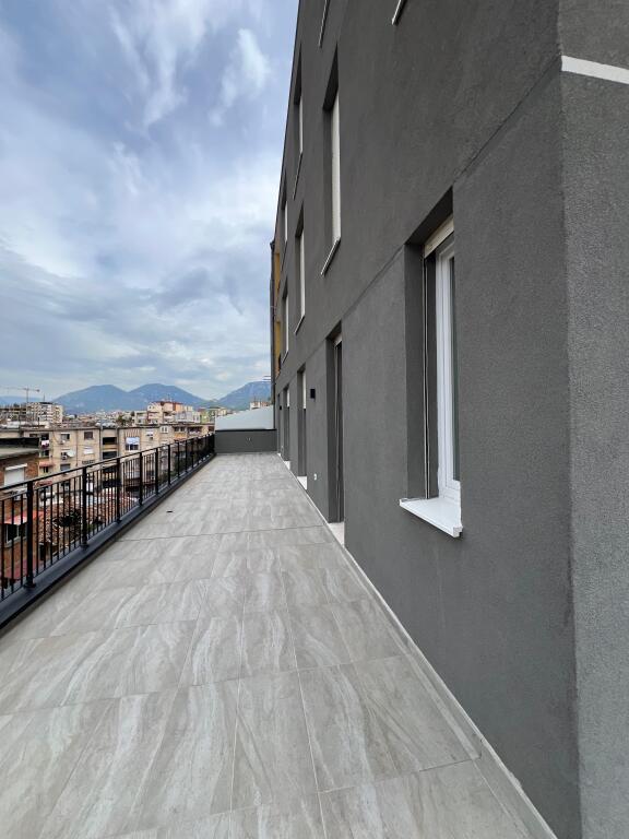 IN VENDITA APPARTAMENTO 2+1+2+Verande+🅿️ 314.000€ SCUOLA DI BALLO, TIRANA