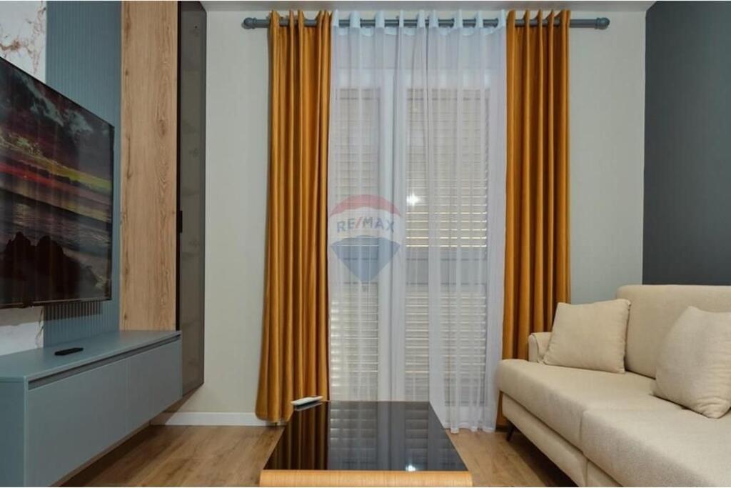 Apartment 1+1 for sale in Bllok