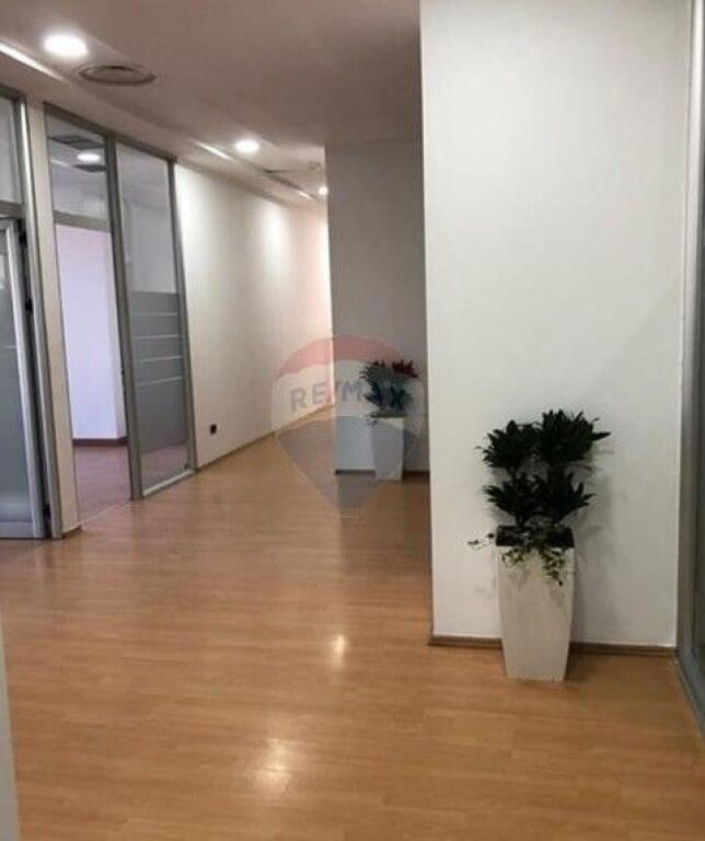 for rent, business premises at Twin Towers, Mother Teresa Boulevard, Tirana  ID: 530591002-2