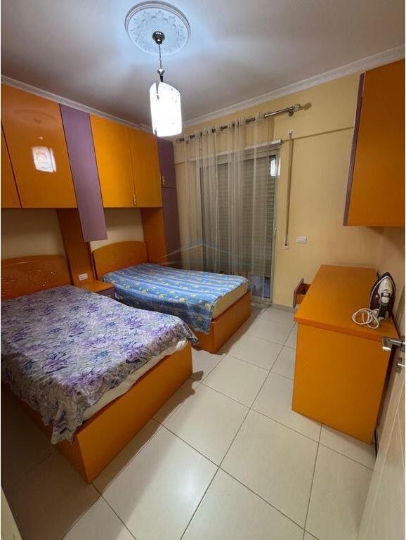 Affitto, Appartamento 2+1, Fresku, Tirana.