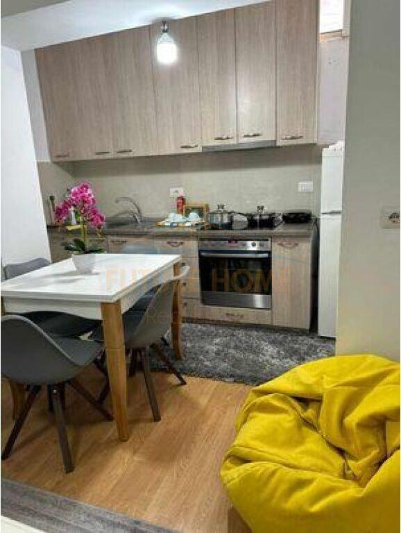 Shitje, Apartament 3+1, Brryli, Tiranë.