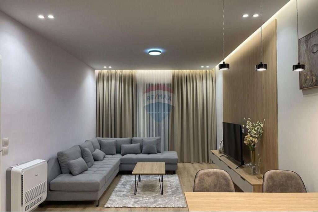 Appartamento + Parcheggio - In Affitto - Lago Secco