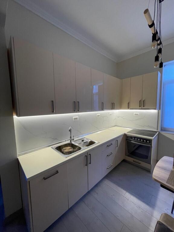 Dibra Street, 1+1 apartment for rent!
