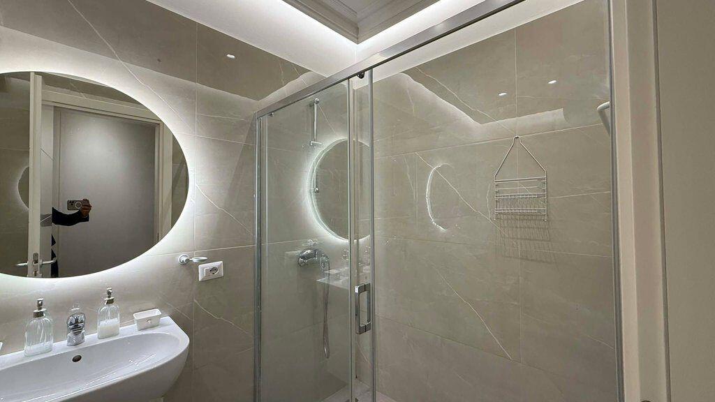 PARK GATE, APARTAMENT 2+1+2+ POST PARKIMI PËR QIRA!