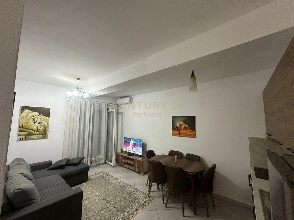 APARTMENT 1+1 FOR RENT, BRRYLI!