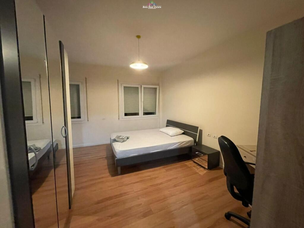 Apartament Me Qera 2+1+2 Tek Zogu I Zi (ID B2201590) Tirane.