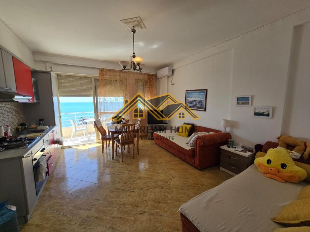 FOR RENT APARTMENT 1+1 FULL SEA VIEW ON THE BEACH RAILWAY!
