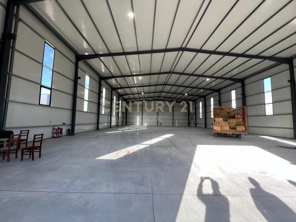 NEW WAREHOUSE BY THE ROAD FOR RENT IN PJEZE DURRES! 3,900 € /Month