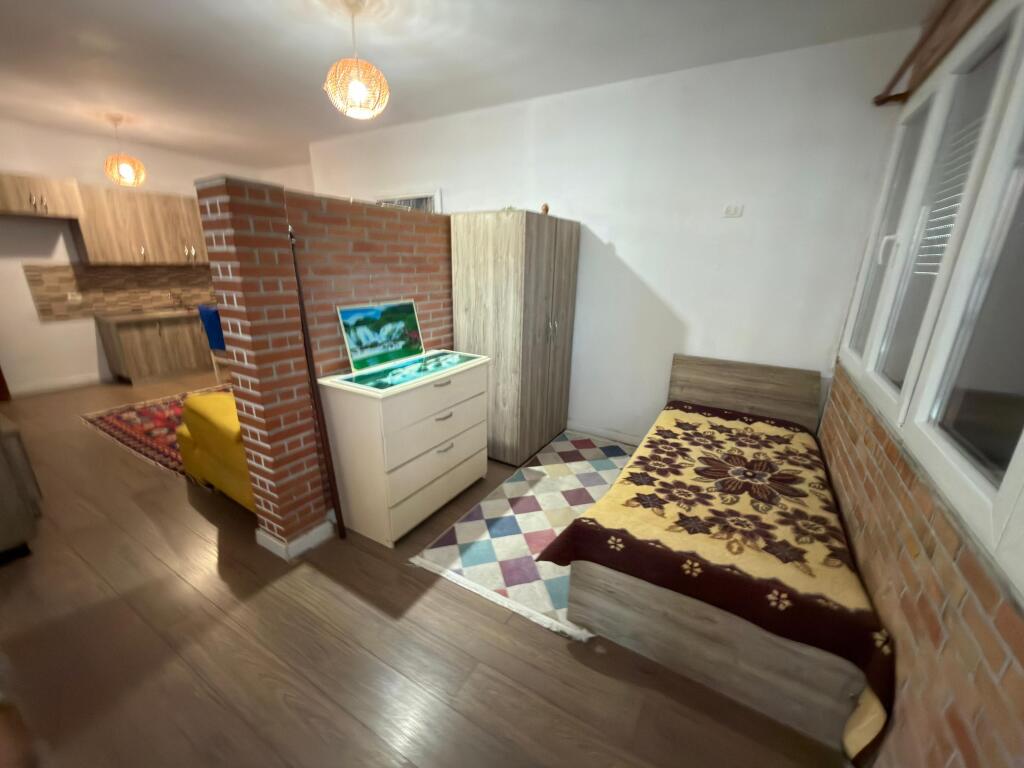 For rent apartment 1+1 converted into 2+1 📍 Yzberisht (direction Misto Mame) 🏢 6th floor with elevator 💶 35000 lek / month