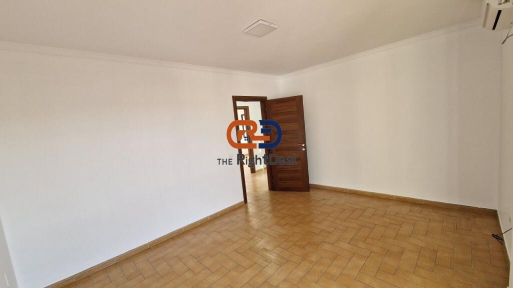 In Bllok, 3+1+2 Space for Rent, Suitable for Various Business Activities!!!