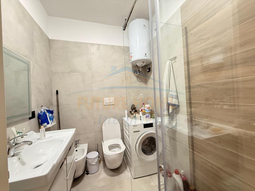 In vendita, Appartamento 1+1, Residenza Sofia, Tirana.