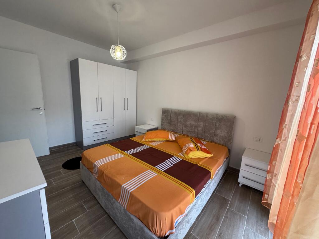 Rent Apartment 2+1  Price 40,000 new lek  Near 5 maji