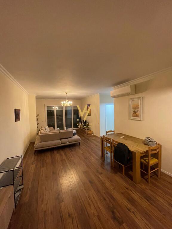 JEPET APARTAMENT 2+1+BLK ME QIRA TE ZOGU I ZI 1.000 EURO