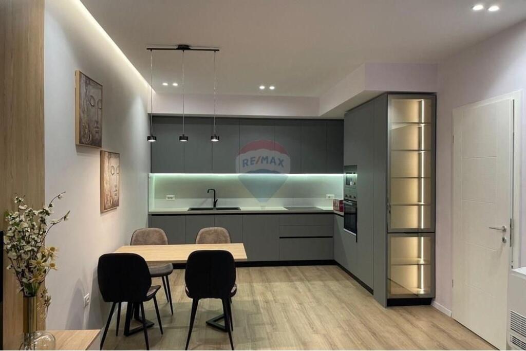 Appartamento + Parcheggio - In Affitto - Lago Secco