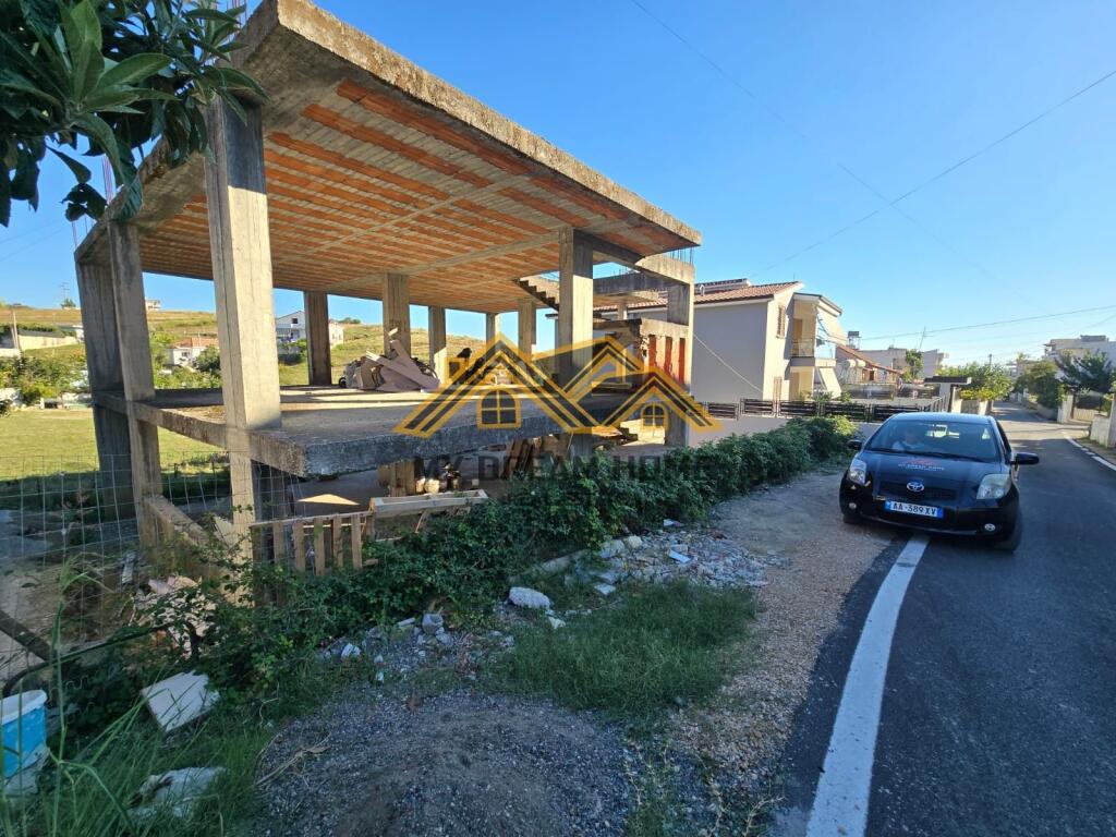 SHITET SHTEPI KARABINA 2- KATESHE NE ARAPAJ, DURRES