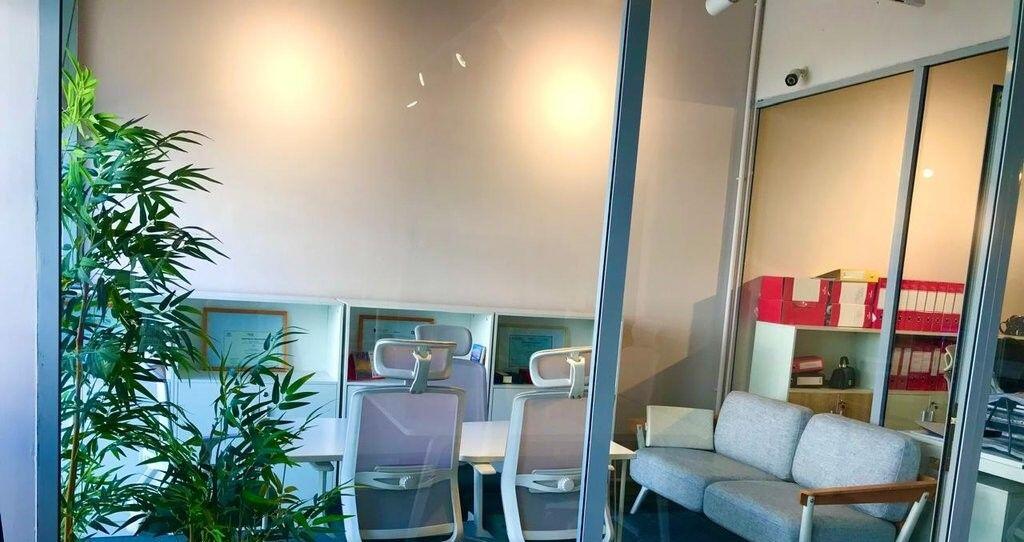 AFFITTO UFFICIO MODERNO NEL COMPLESSO CONDOR, TIRANA