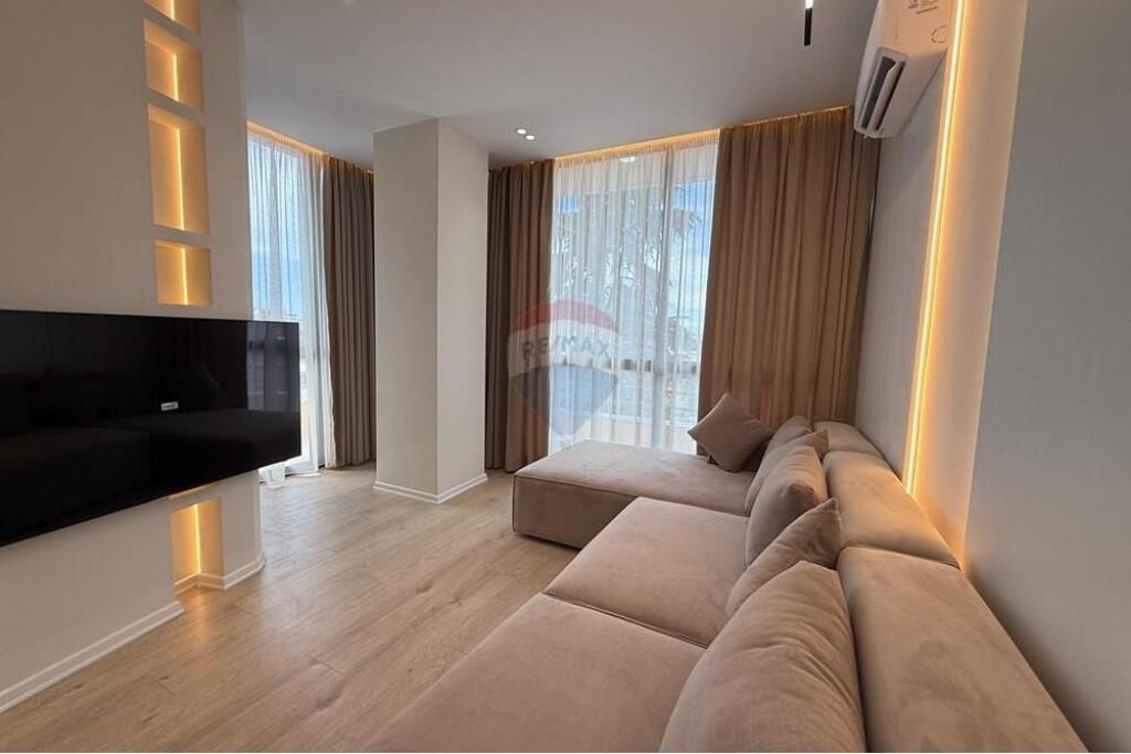 ✨Vendesi in vendita Appartamento 2+1 Moderno | 📍21 Dicembre