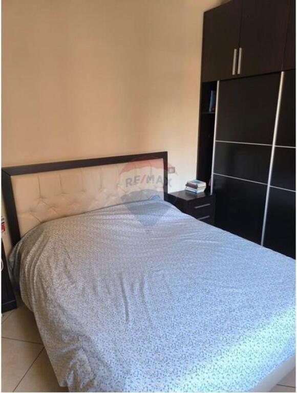 Apartament - Për Qira - Kompleksi Delijorgji, Tiranë
