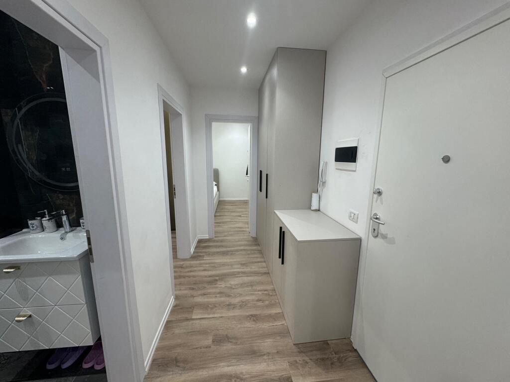 🏡 Appartamento 2+1 in Affitto 📍 Via Bogdanëve / Via e Kavajës