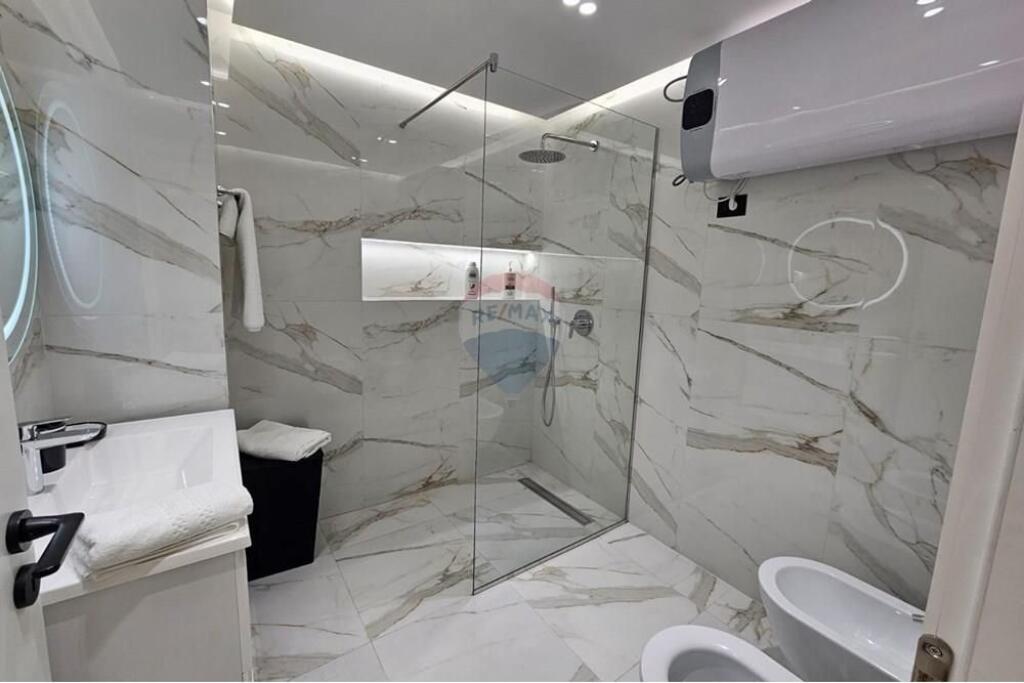 ✨Appartamento 1+1 di Lusso in Affitto | 📍Comune di Parigi