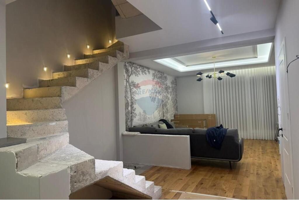 ✨Villa in Affitto | 📍Farkë, Tirana