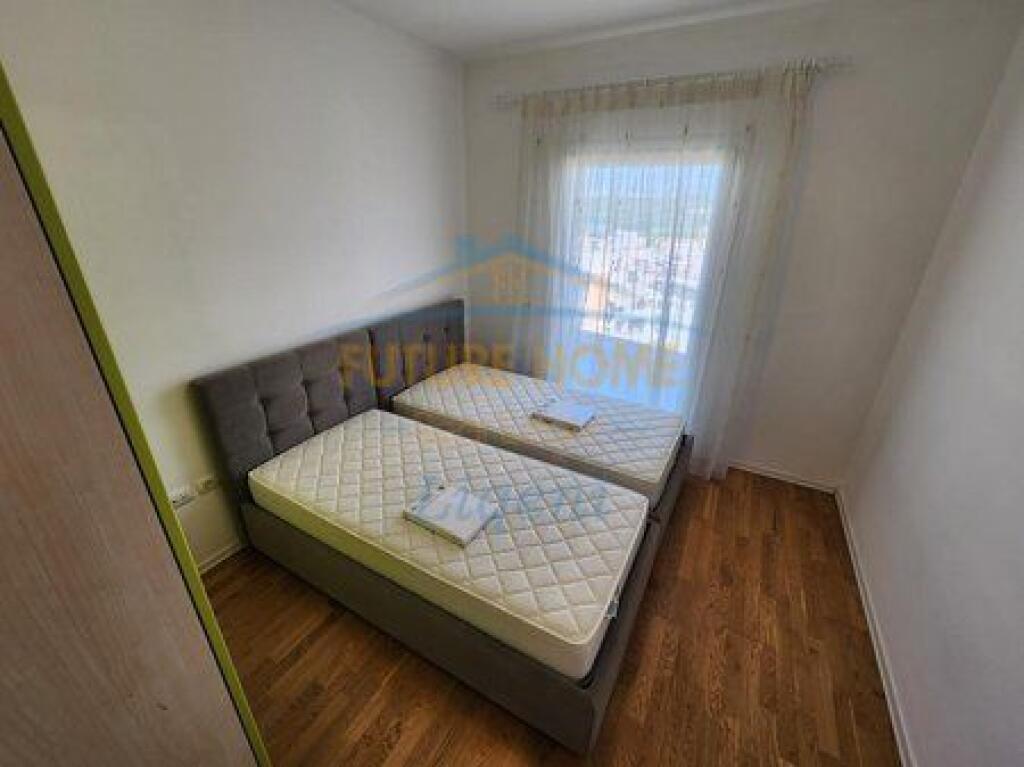 Shitet, Apartament 2+1, Kopshti Botanik , Tiranë.