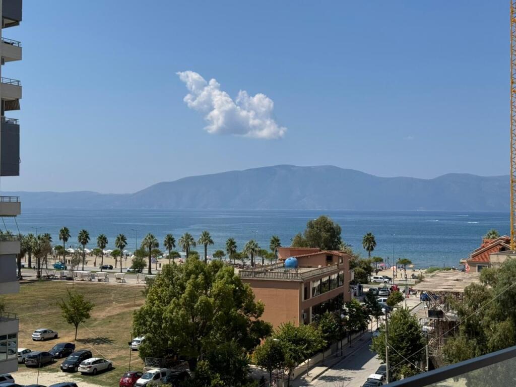 apartment for rent, full sea view  