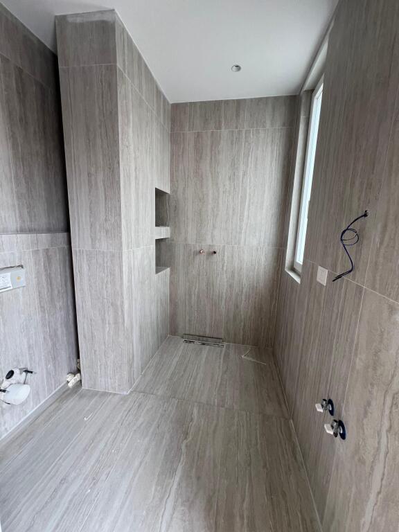 IN VENDITA APPARTAMENTO 2+1+2+Verande+🅿️ 314.000€ SCUOLA DI BALLO, TIRANA