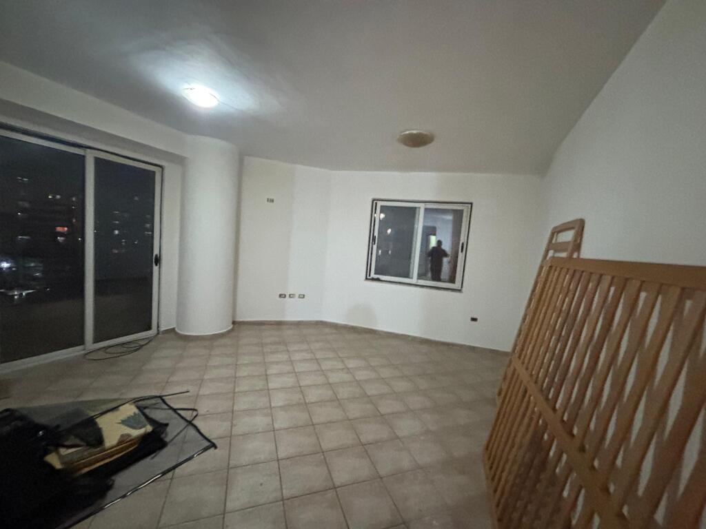 2+1 EMPTY for Rent in Astir