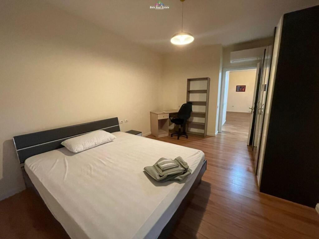 Apartament Me Qera 2+1+2 Tek Zogu I Zi (ID B2201590) Tirane.