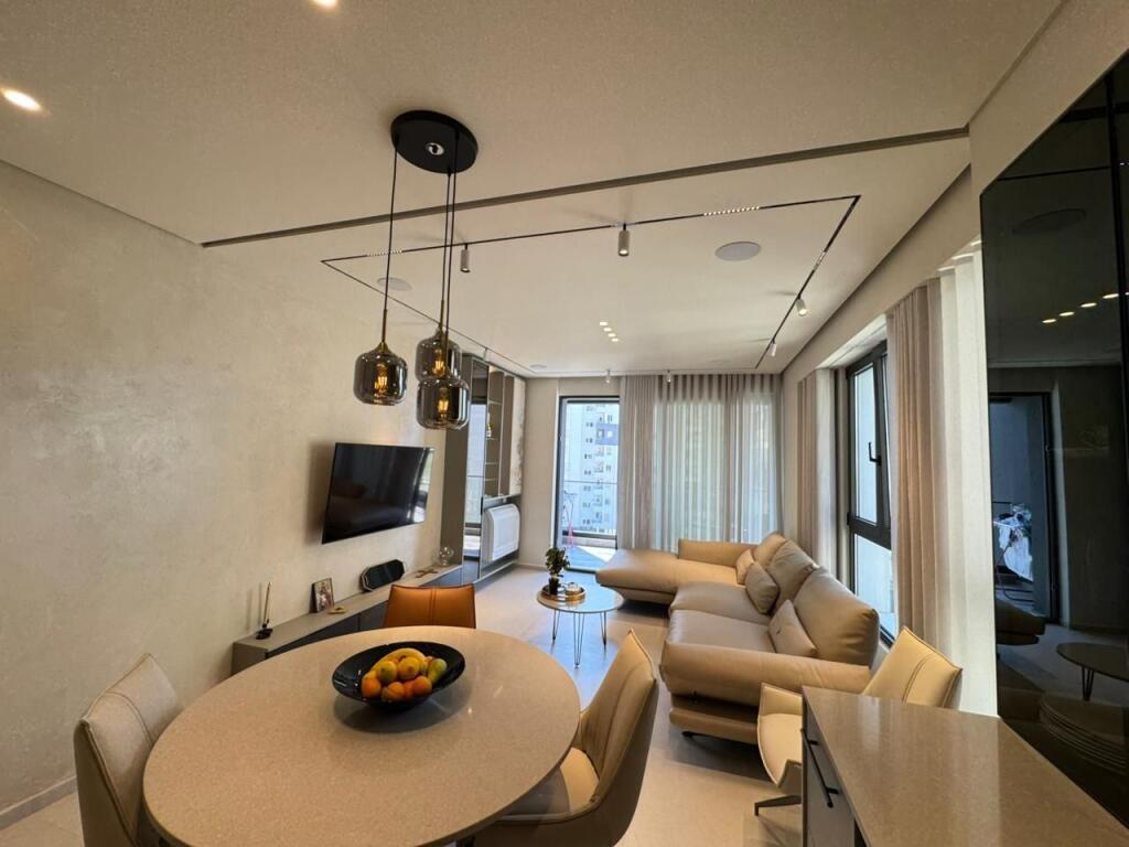 apartment for rent, full sea view  