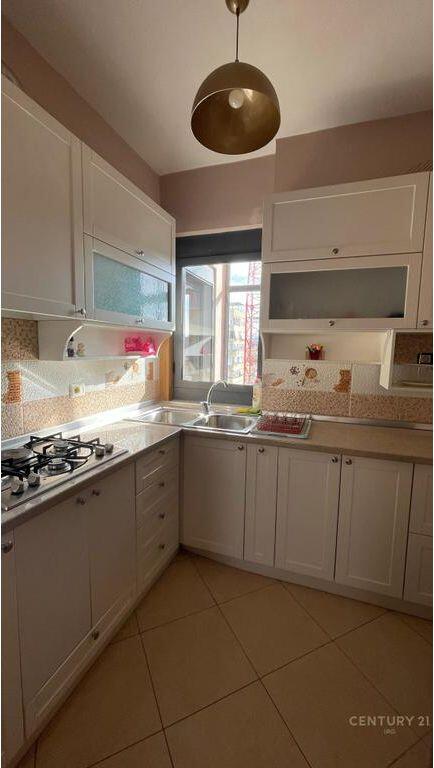 Appartamento 1+1 in Affitto nel Centro vicino a 9 Kateshet 500 € /Mese