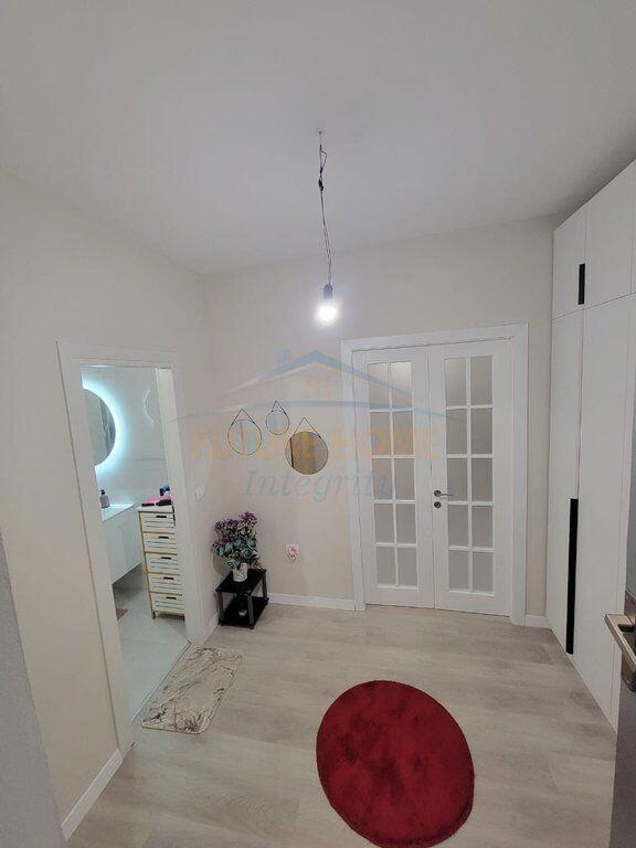 Shitet, Apartament 1+1, Rruga Tefta Tashko Koço, Tiranë.