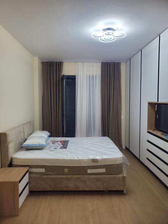 🏠 Appartamento in Affitto – Lago di Tirana (vicino a Radisson Blu)
