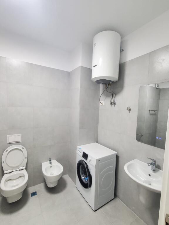 🏠 Appartamento in Affitto – Lago Secco (vicino a Radisson Blu)