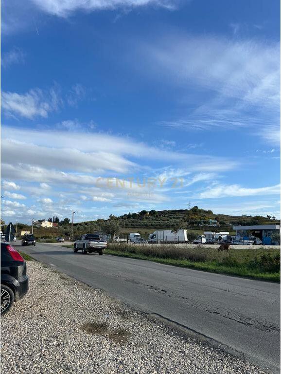 NEW WAREHOUSE BY THE ROAD FOR RENT IN PJEZE DURRES! 3,900 € /Month