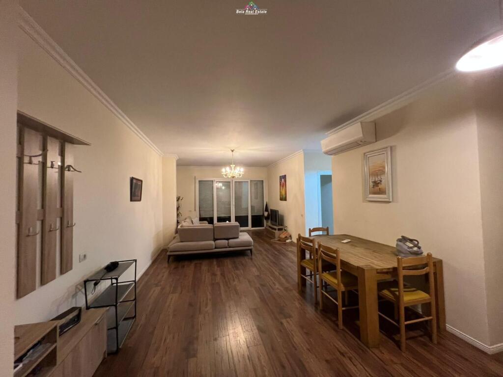 Apartament Me Qera 2+1+2 Tek Zogu I Zi (ID B2201590) Tirane.