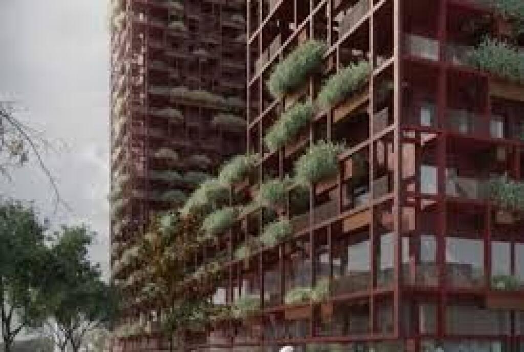 VENDITA AMBIENTE COMMERCIALE FRONTE STRADA PRINCIPALE