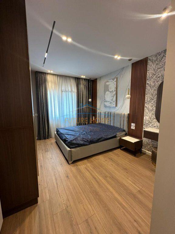 Qera,Apartament 2+1+2,Qender,Tirane