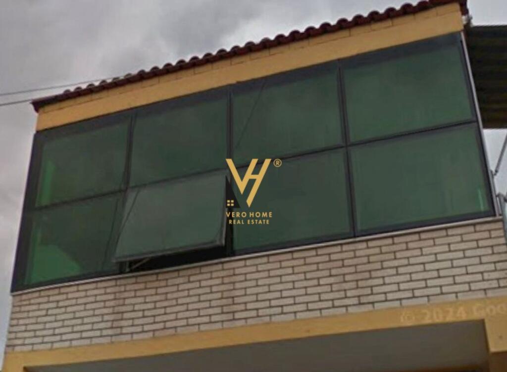 VENDITA AMBIENTE 90 M2 ALL'ISTITUTO 180.000 EURO