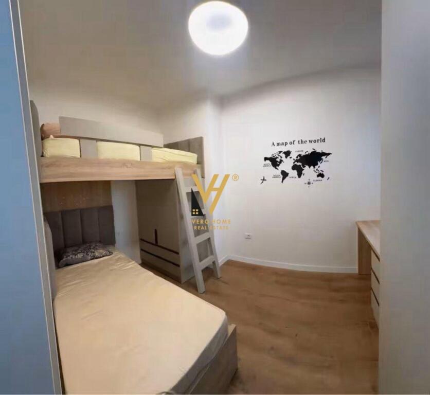 JEPET APARTAMENT 2+1+BLK ME QIRA TE STADIUMI DINAMO 90.000 LEKE