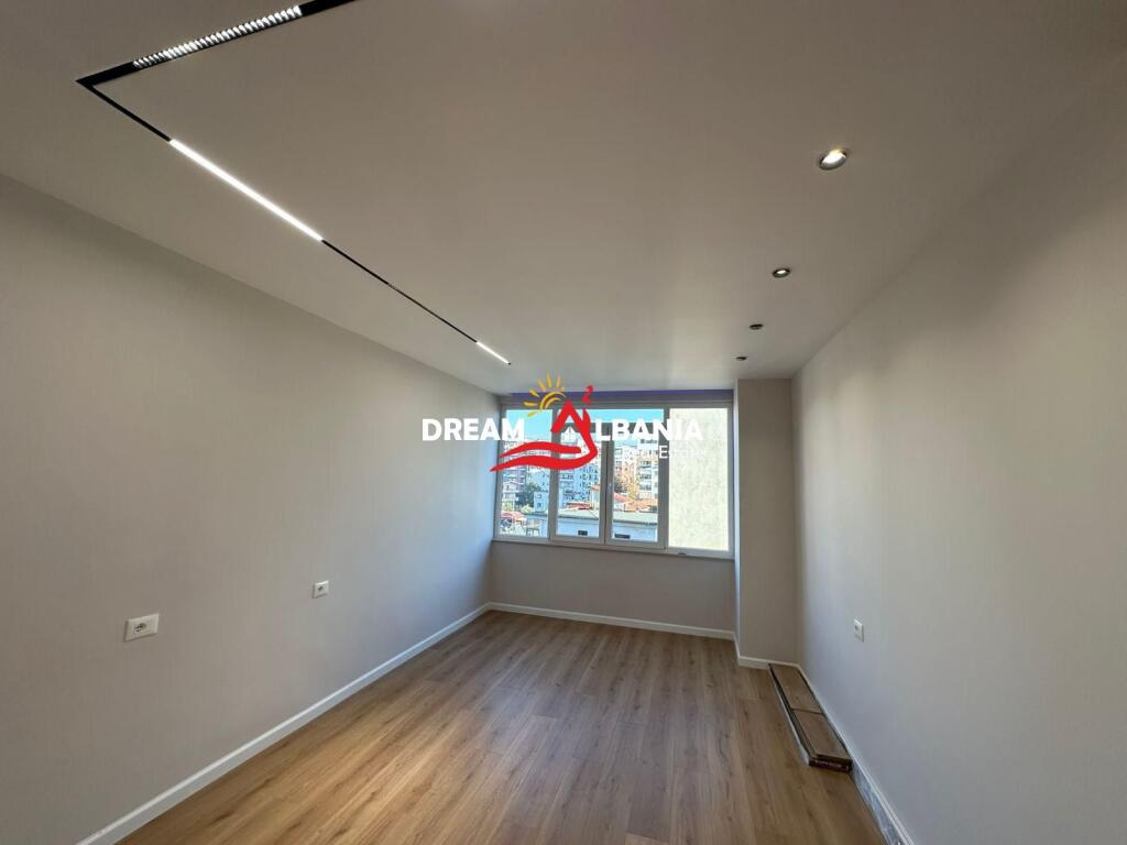 Appartamento 1+1 in Vendita, Astir vicino a Villa L (ID 41111181)