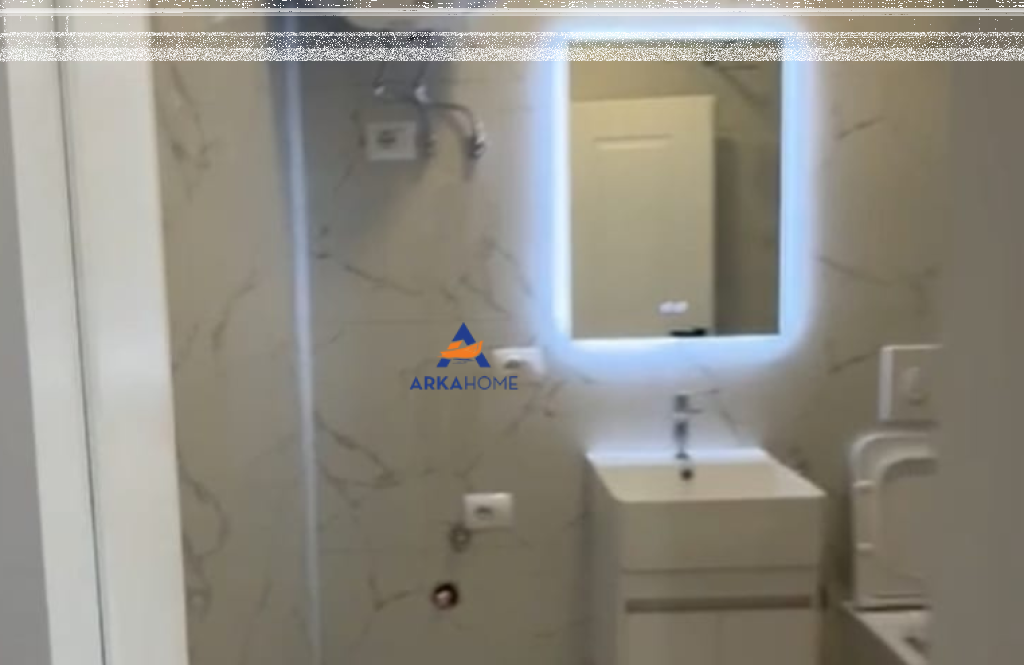 BUSINESS PREMISES FOR RENT 30M2 "DON BOSKO" 40,000 LEKE