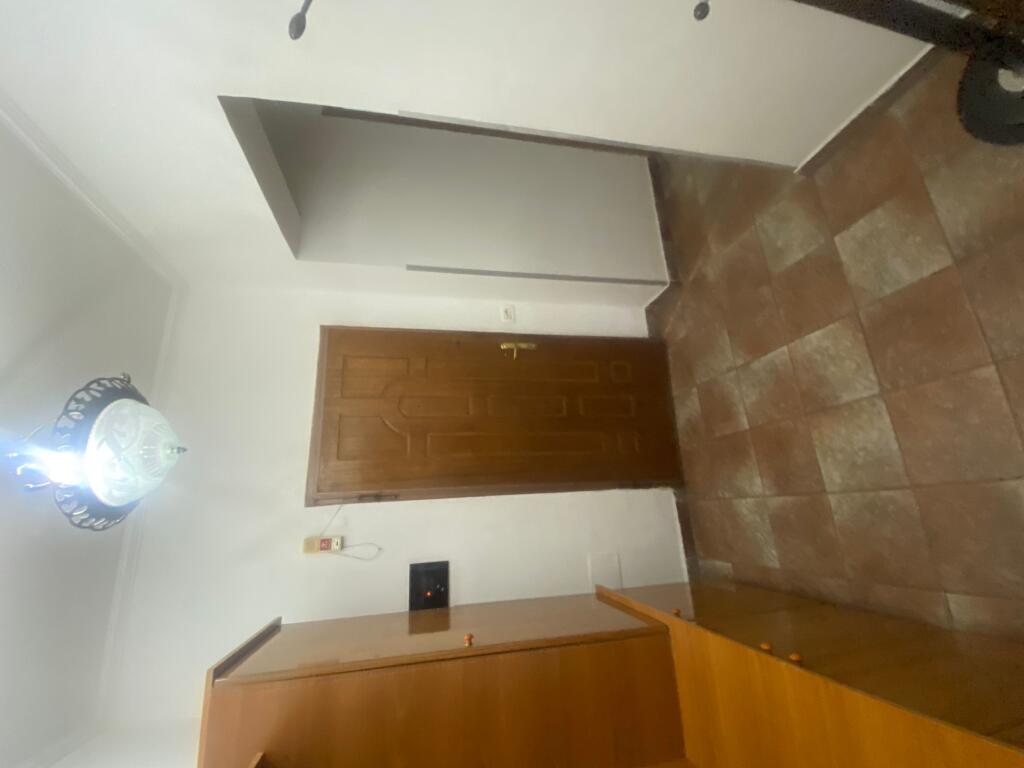 Apartament 2+1,i mobiluar te selvia gjimnazi partizani,600 euro me wifi te perfshire