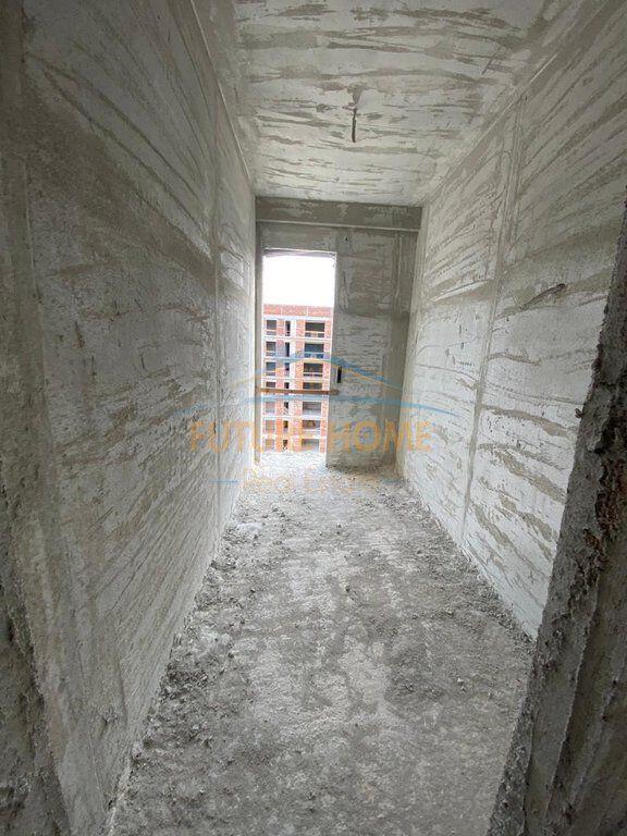 Shitet, Apartament 3+1+2, Colonnade Building, Rruga Dritan Hoxha, Tirane.