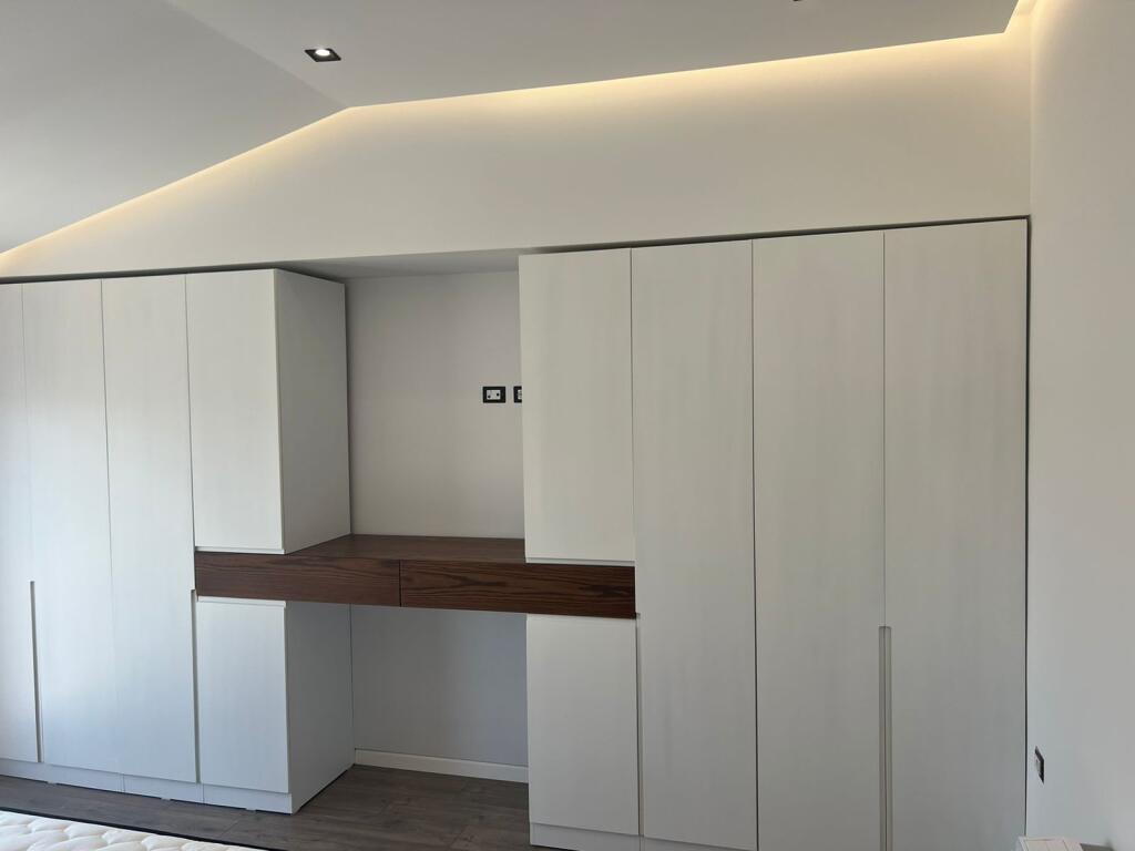 Jepet me qira apartament 2+1, Fresk
