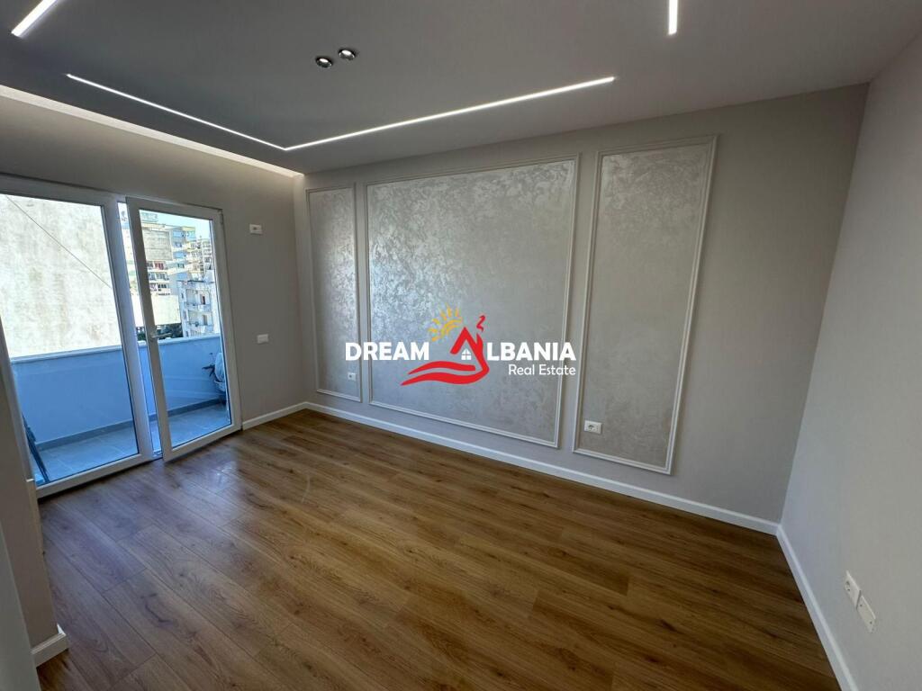 Appartamento 1+1 in Vendita, Astir vicino a Villa L (ID 41111181)