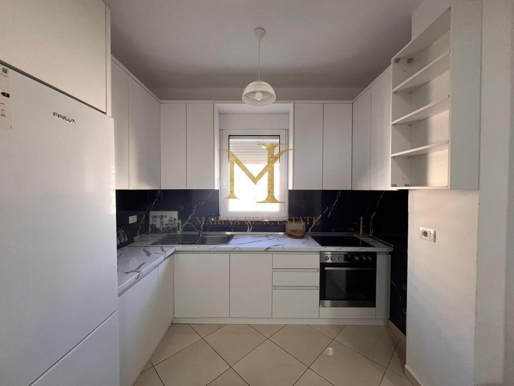 Apartment 1+1 for rent located on the first coastal line.