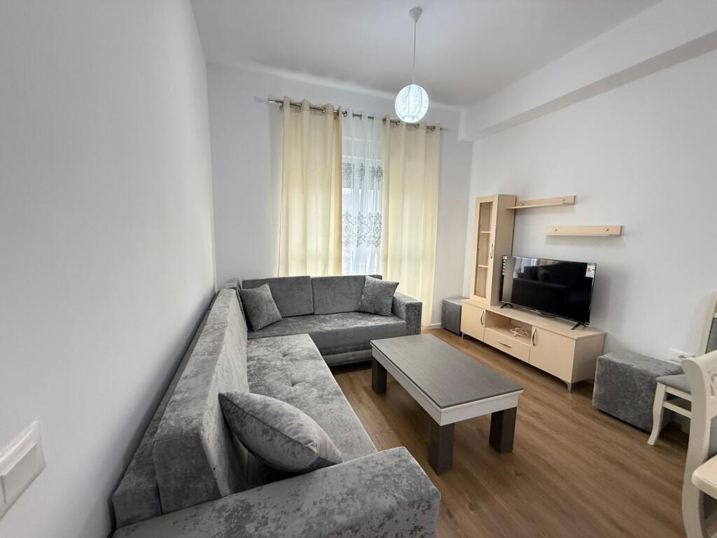 Apartament me QERA 2+1 Ali Demi REZIDENCA KADIU . Cmimi 500 Euro