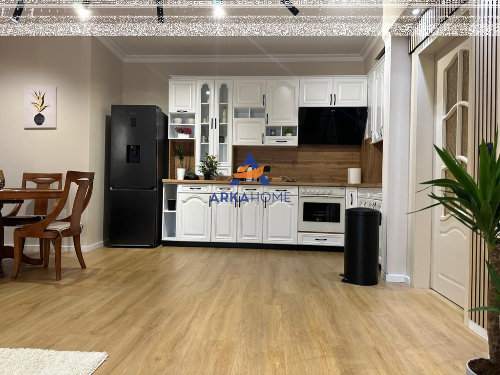FOR RENT APARTMENT 2+1+2+BALCONY "IN BLLOK" 1500 EURO (NEGOTIABLE)